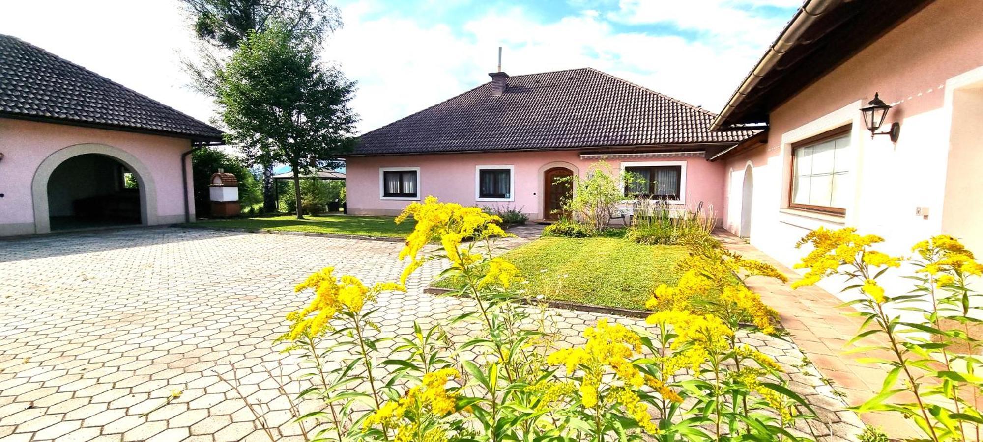 Bungalow & Apartments "Am Deber" Velden - Augsdorf Velden am Wörthersee Dış mekan fotoğraf